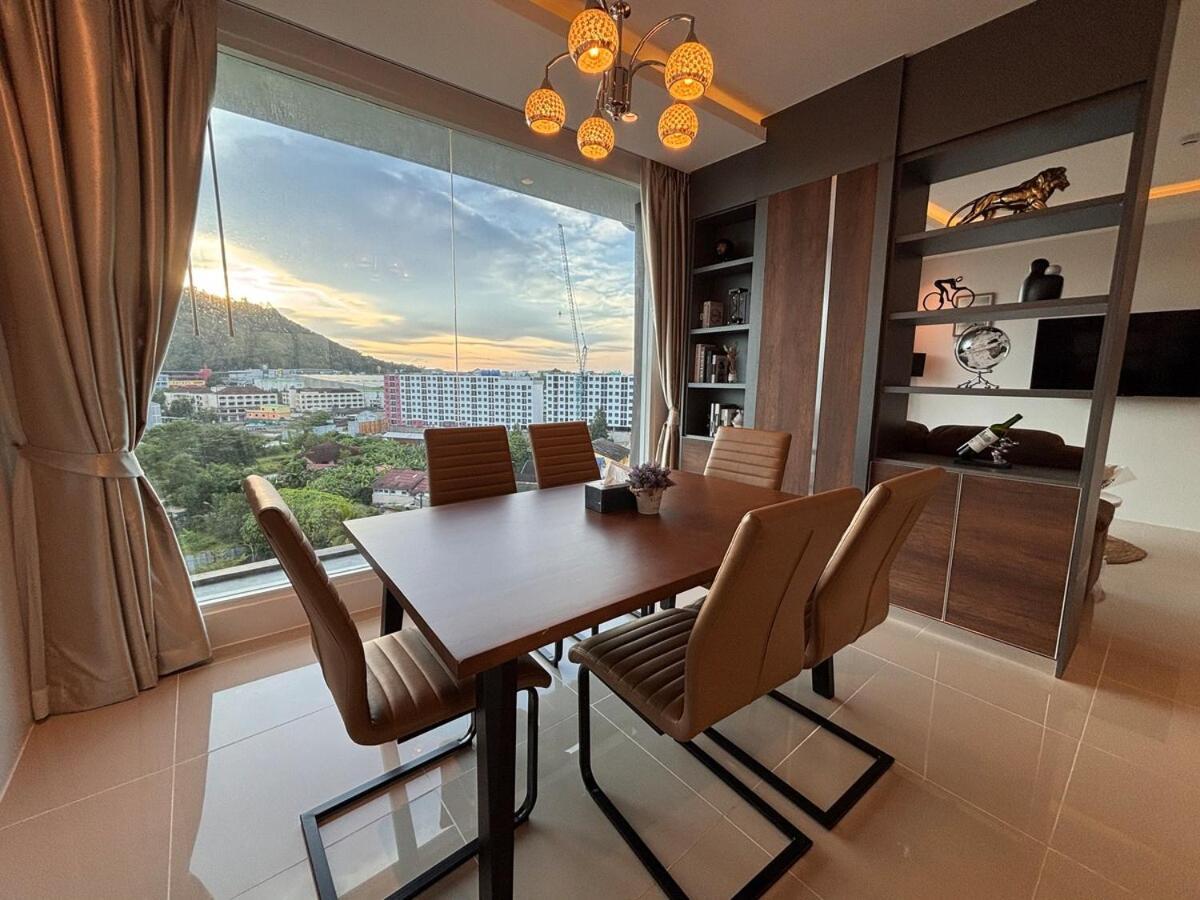2br 4beds Luxury Pool & Fitness