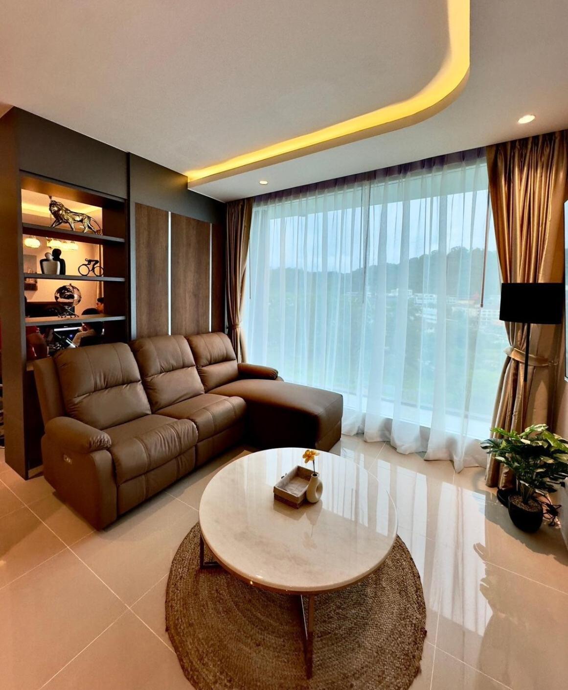Apartment 2br 4beds Luxury Pool & Fitness