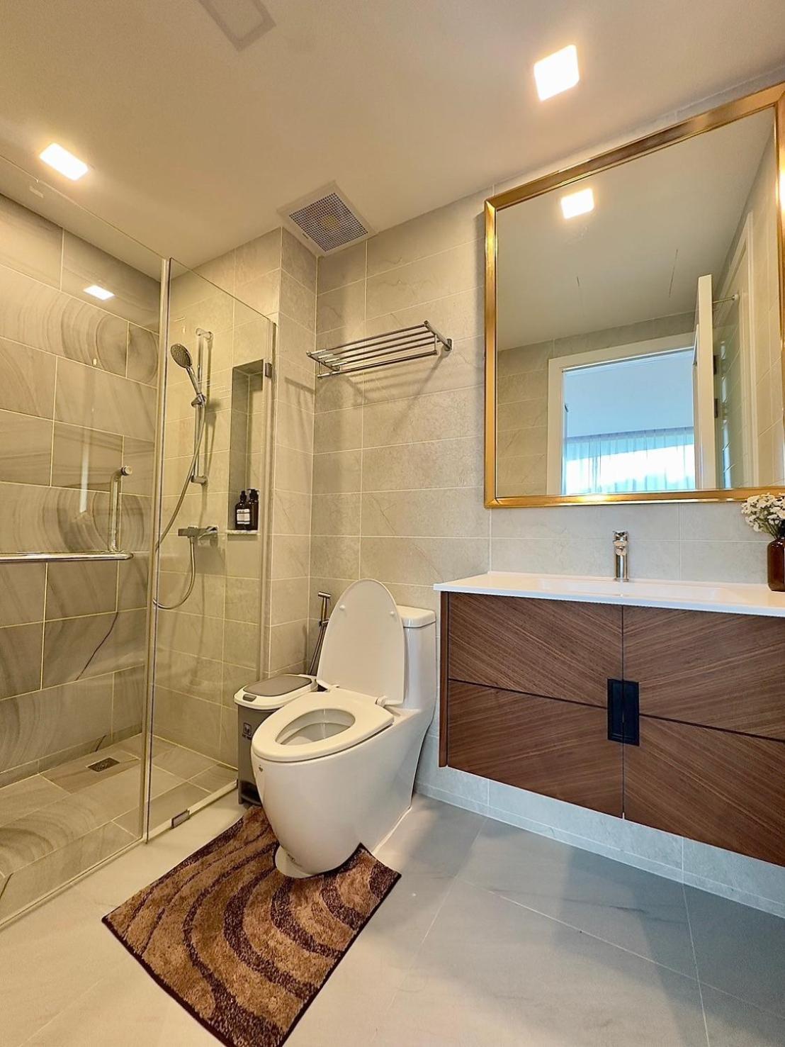 2br 4beds Luxury Pool & Fitness