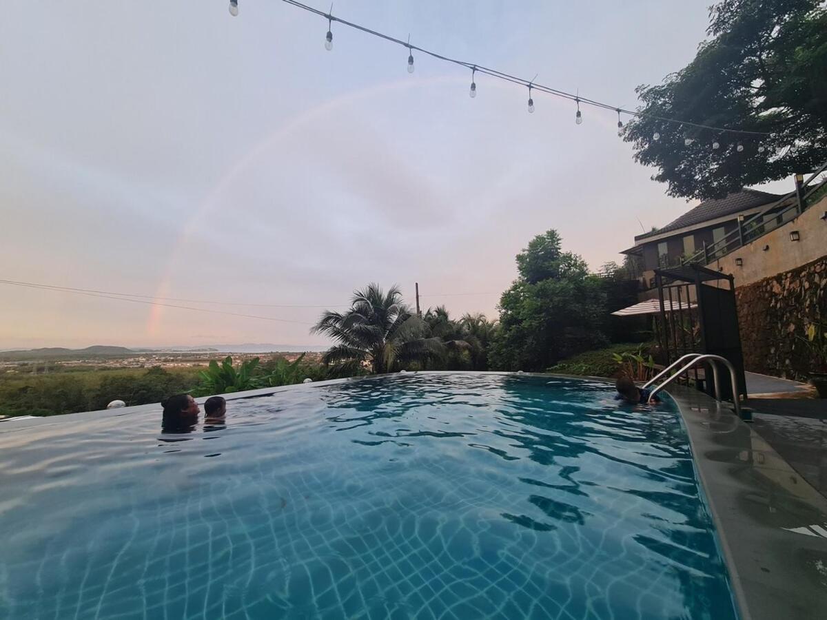 Villa Seaview In Koh Kaew