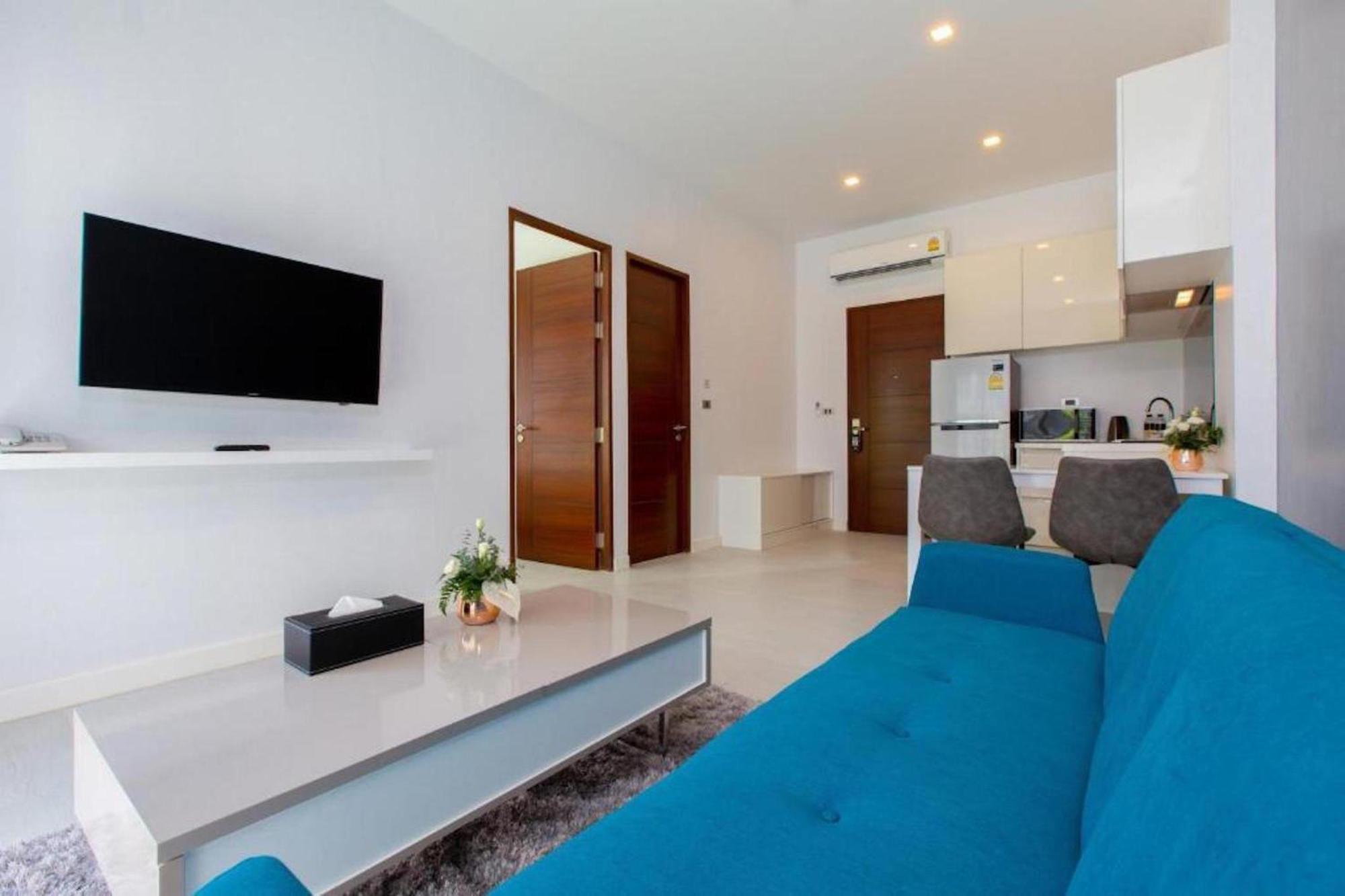 Private Pool View 1br In Naiharn Near Beach, Utn D502 Apartment
