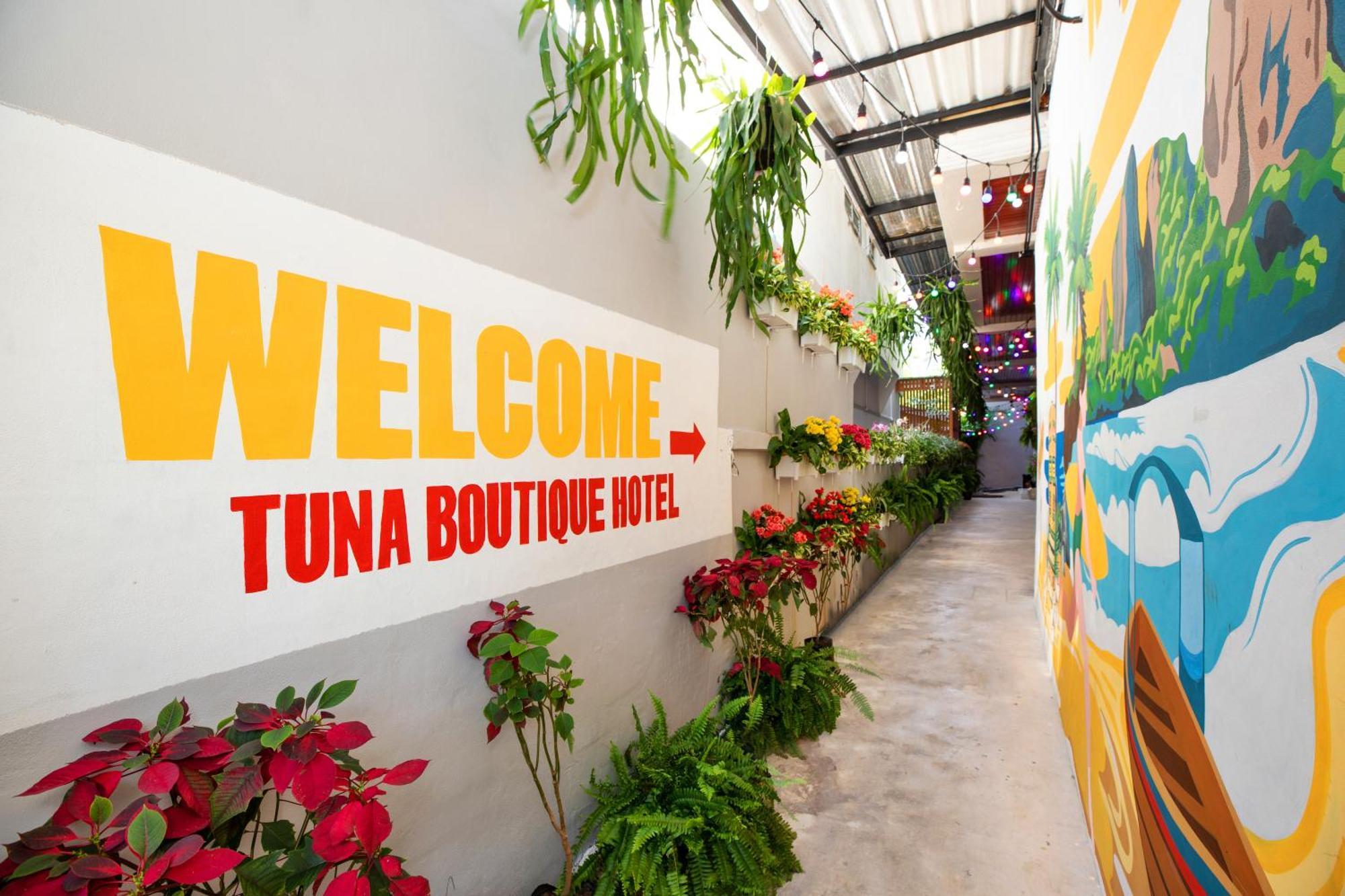 Tuna Boutique Hotel 2*