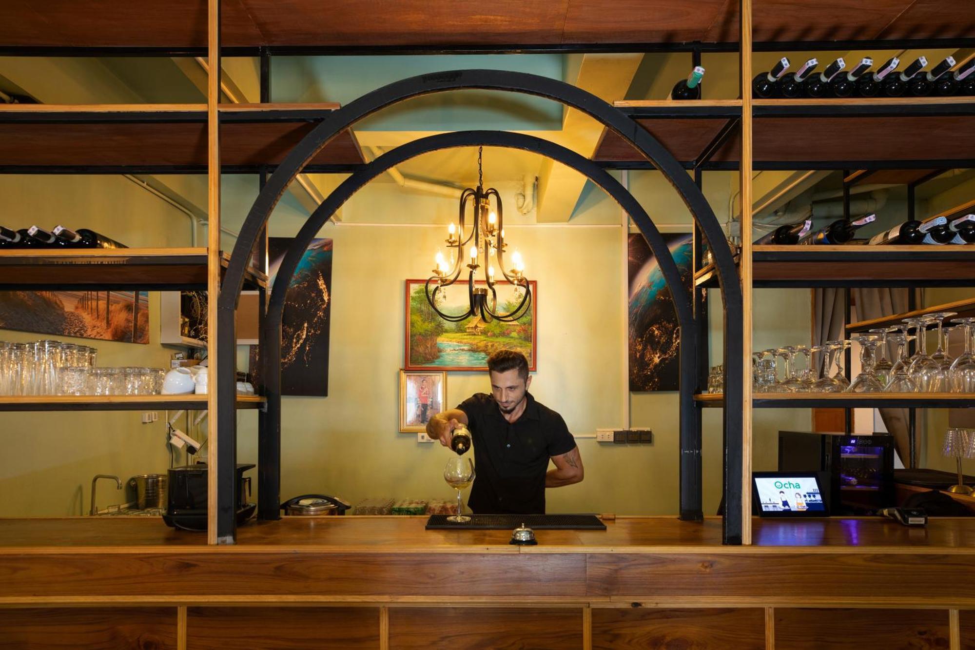 Tuna Boutique Patong