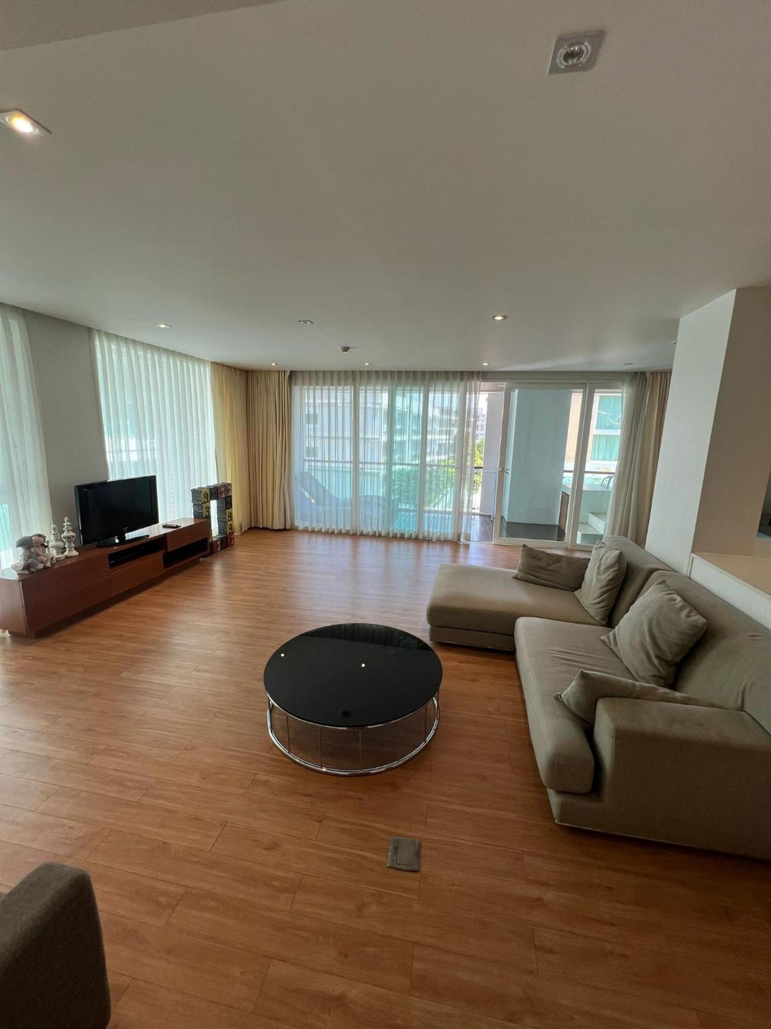 2 Bedroom Luxury Condo, *