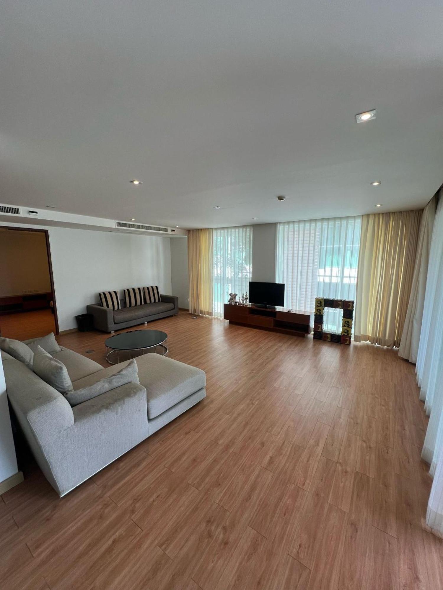 2 Bedroom Luxury Condo,