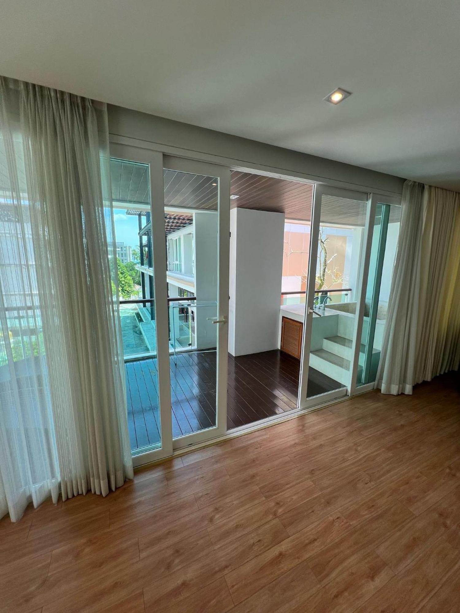 Apartment 2 Bedroom Luxury Condo, *