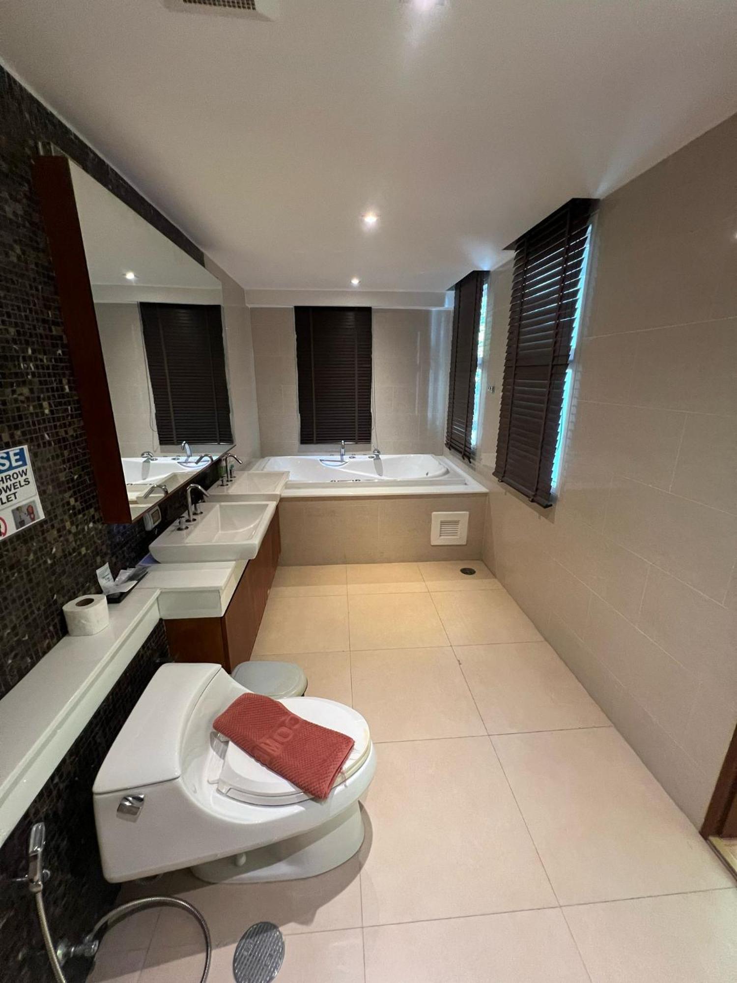 2 Bedroom Luxury Condo, Apartment Patong