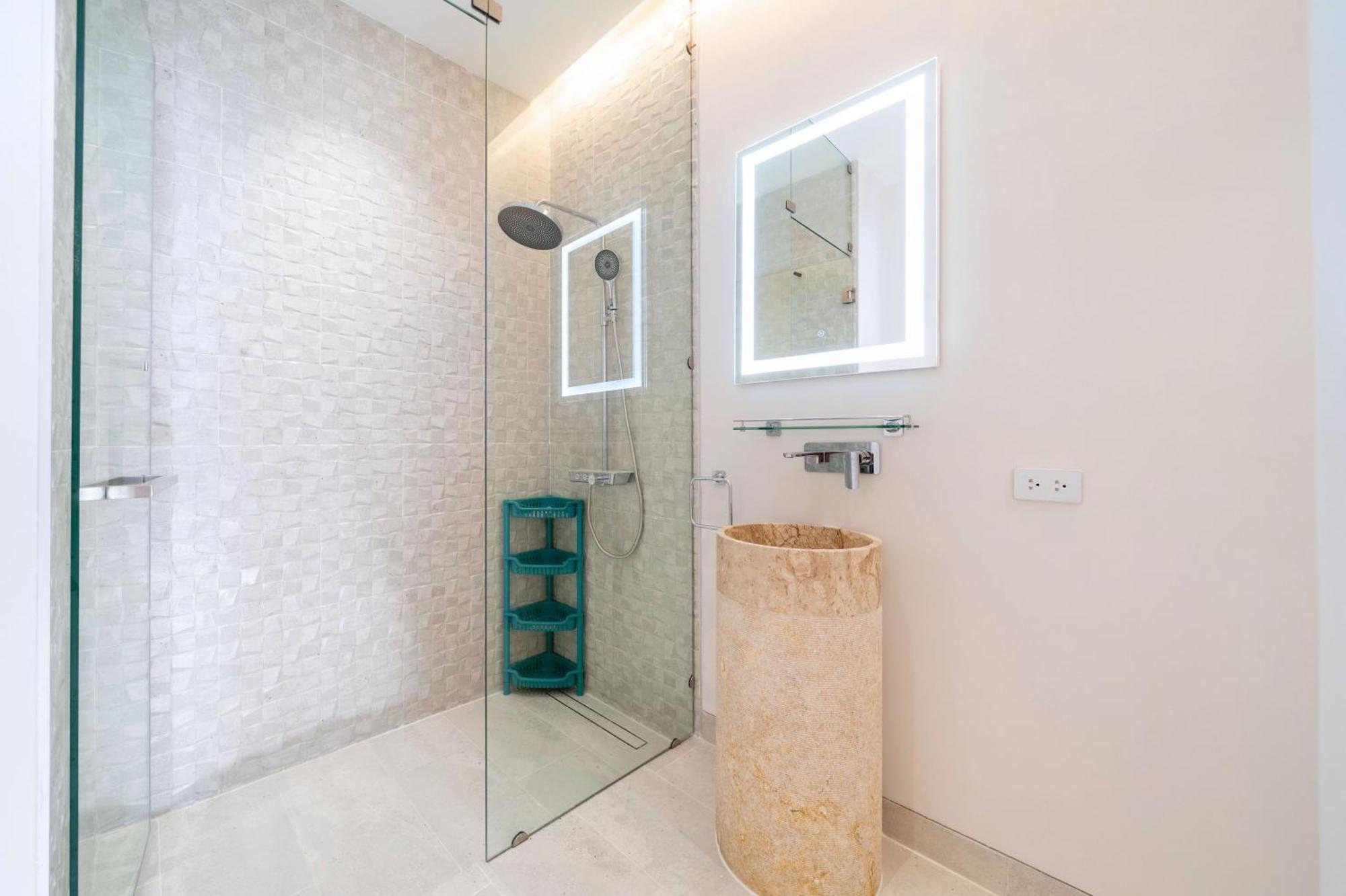 New Build Masterpiece With Private Pool - 4br In Lux Pride 2 V7