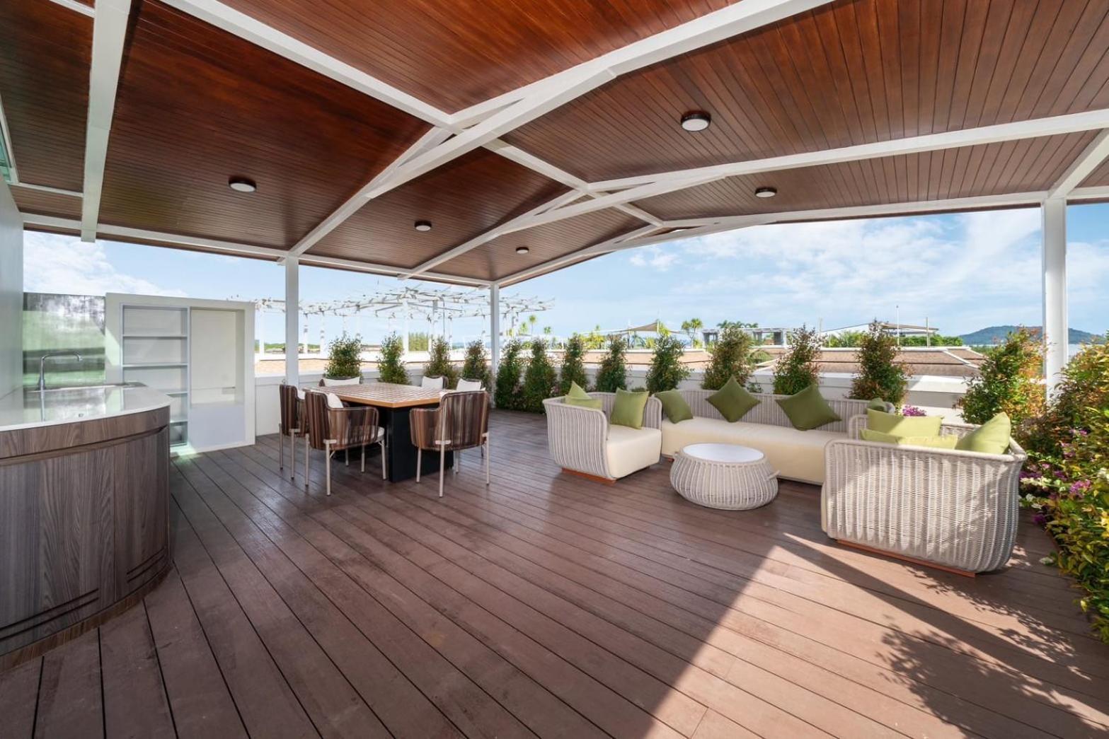 Spacious 4bedroom Penthouse *