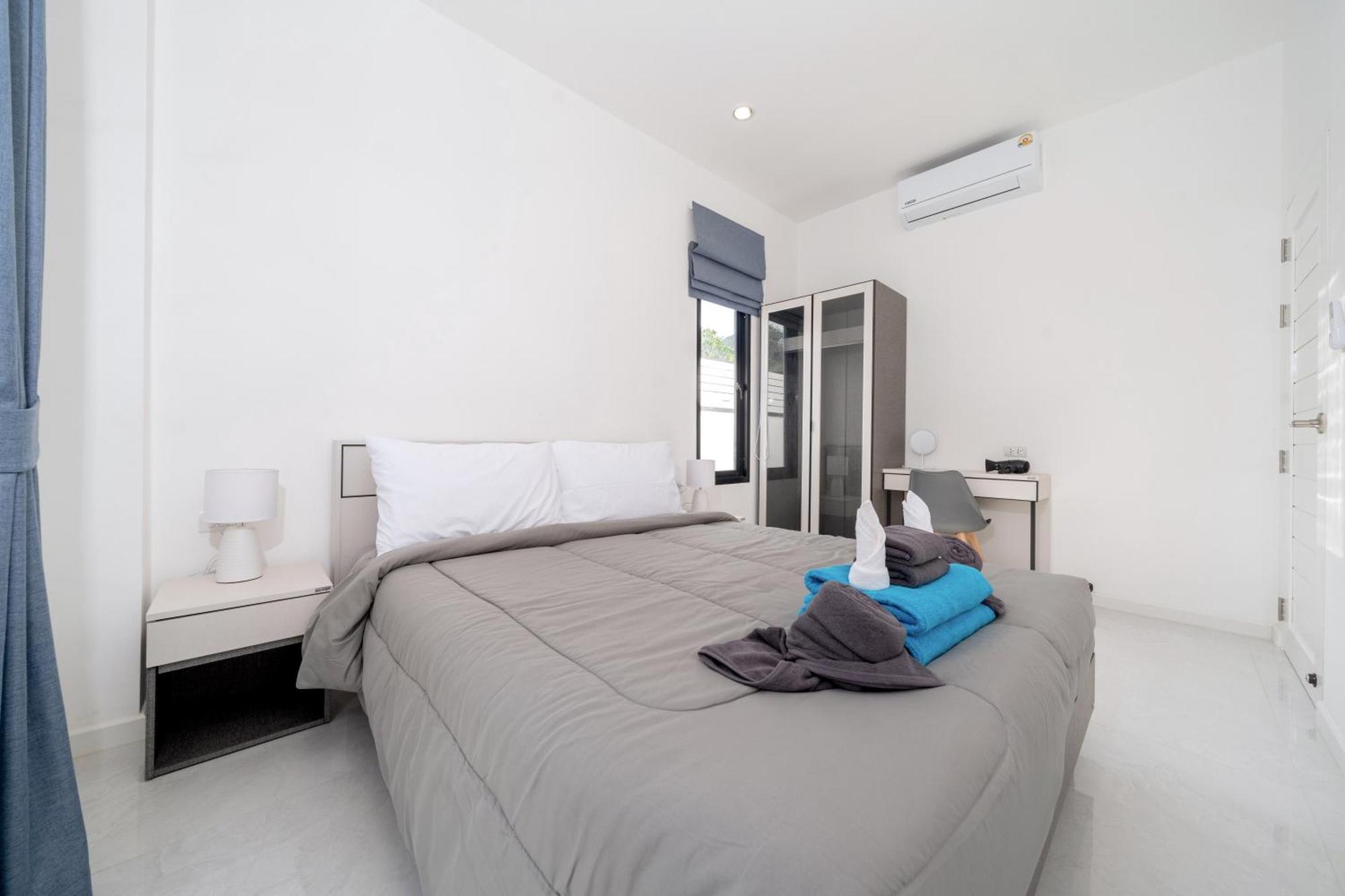 Goldena Twin Private Pool Villa Strand Kamala