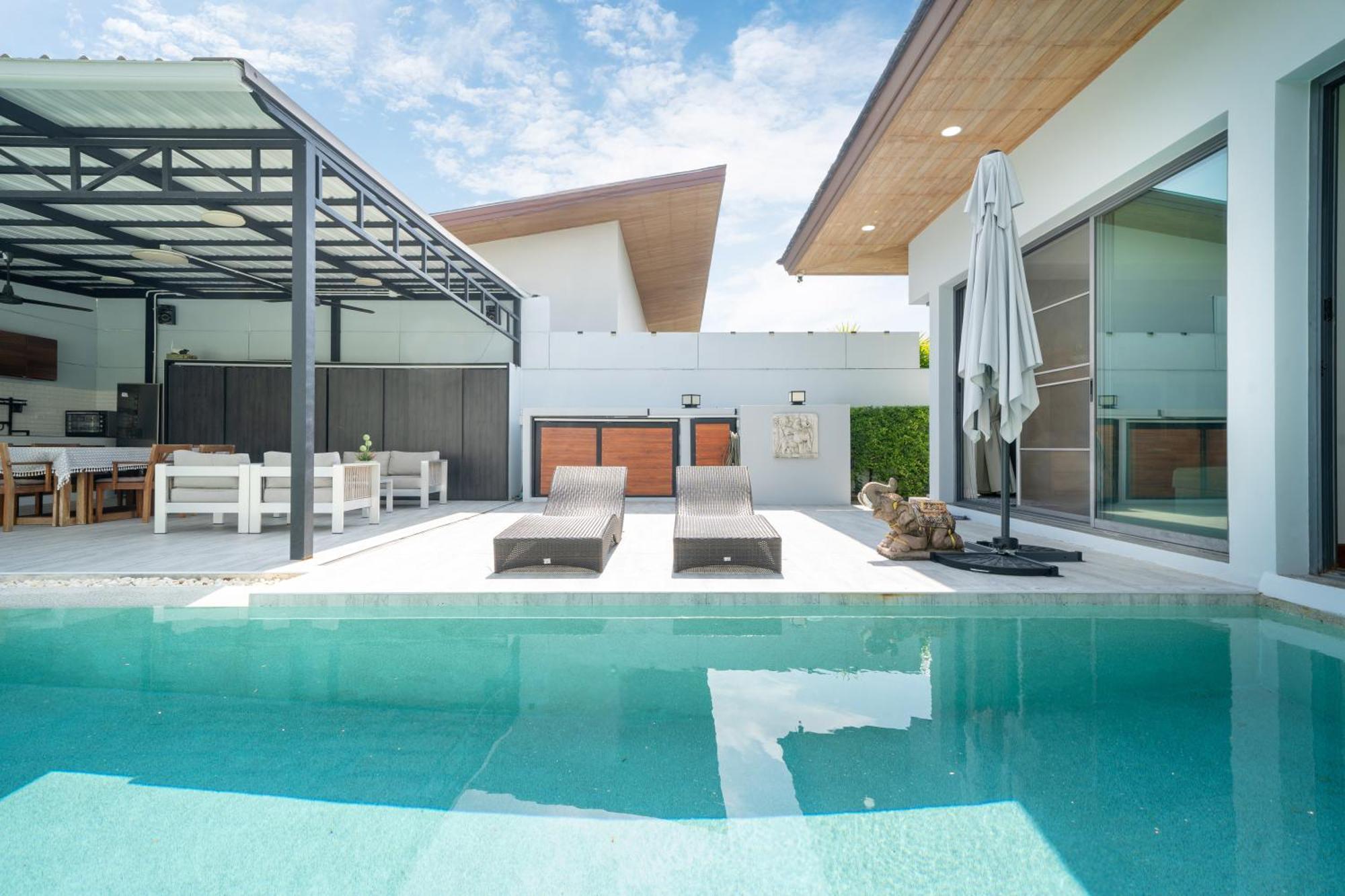 Villa Vanille In Balinese Style With Swimming Pool *