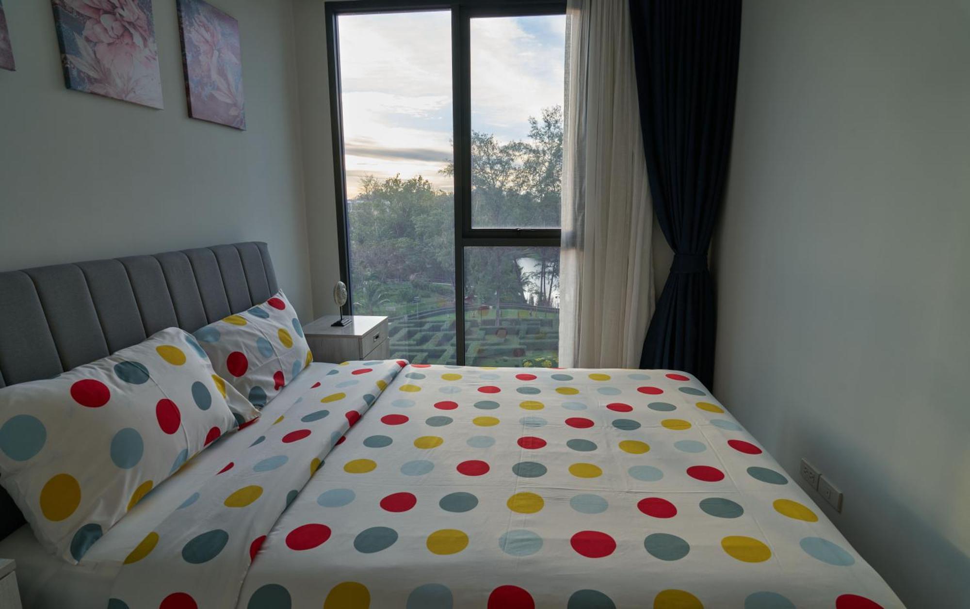 Modern 2-bedroom Garden View In Skypark Laguna * Bang Tao Beach (Phuket)
