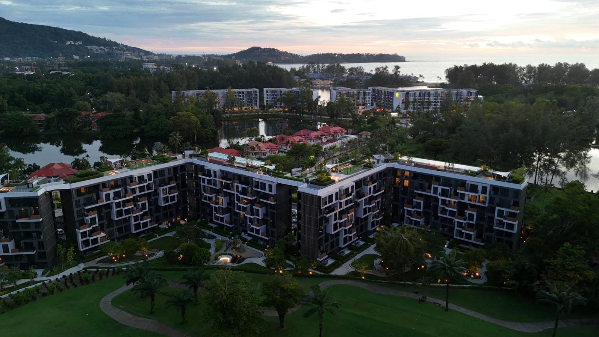 Modern 2-bedroom Garden View In Skypark Laguna Bang Tao Beach (Phuket)