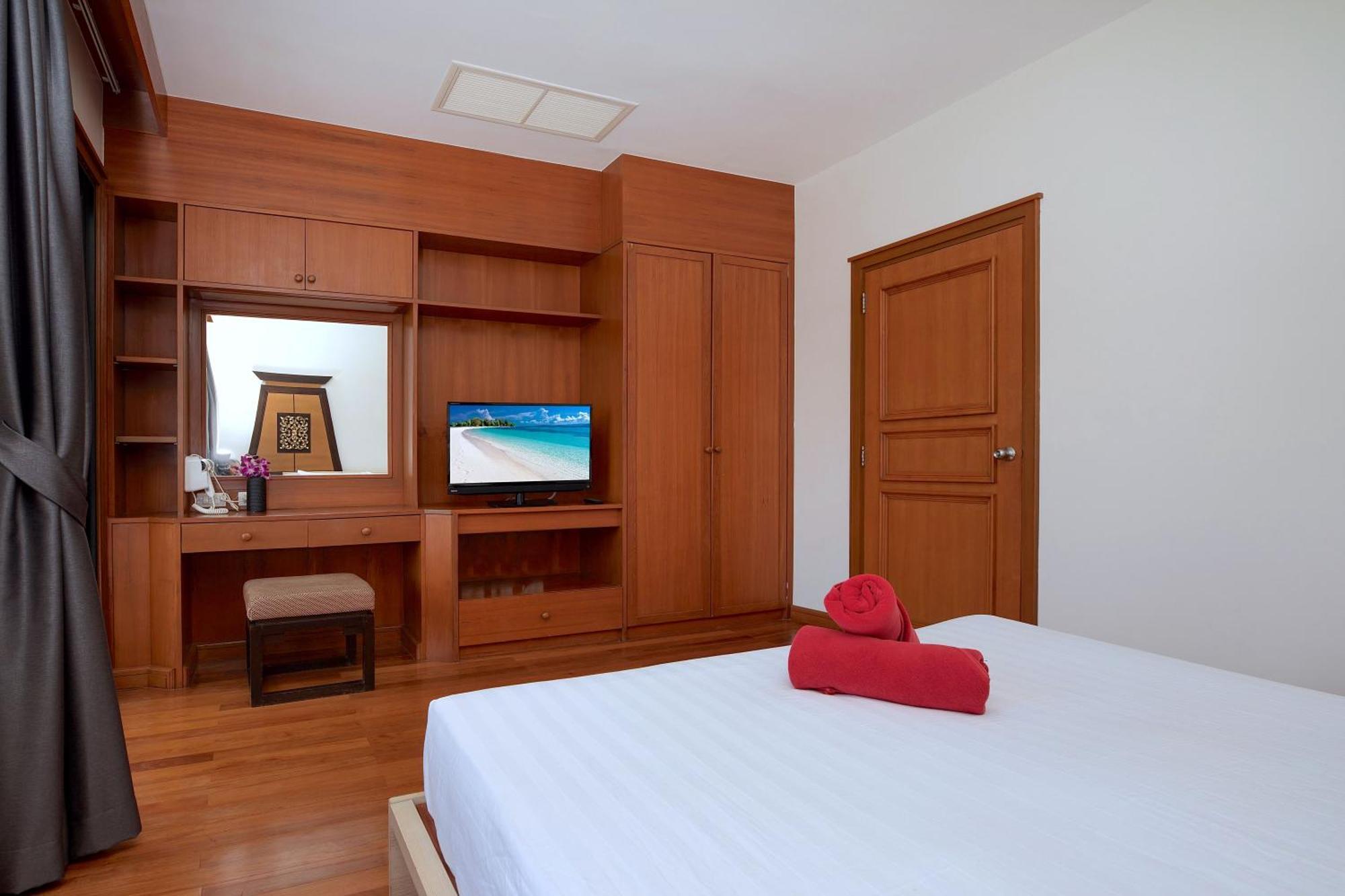 Villa Angsana Laguna Village *