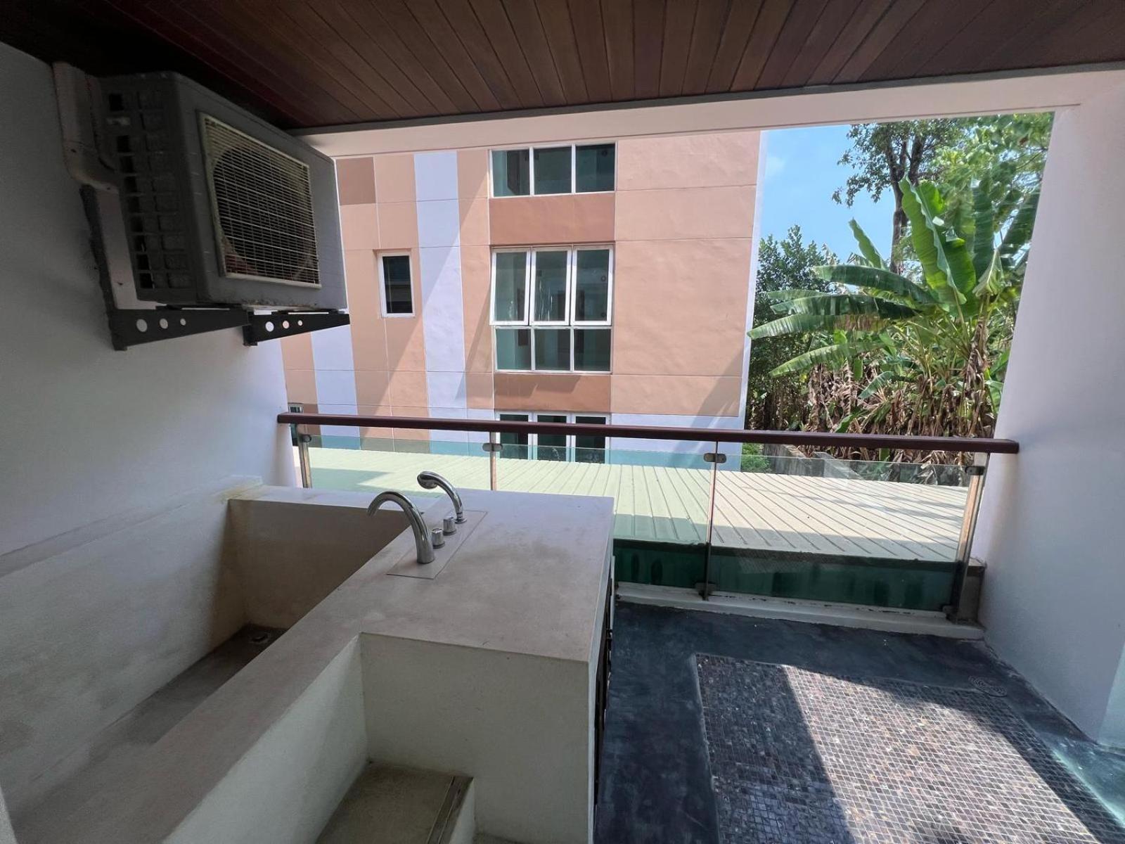 Luxurious 5 Bedroom Condo, Private Pool, In With Seaview * Patong