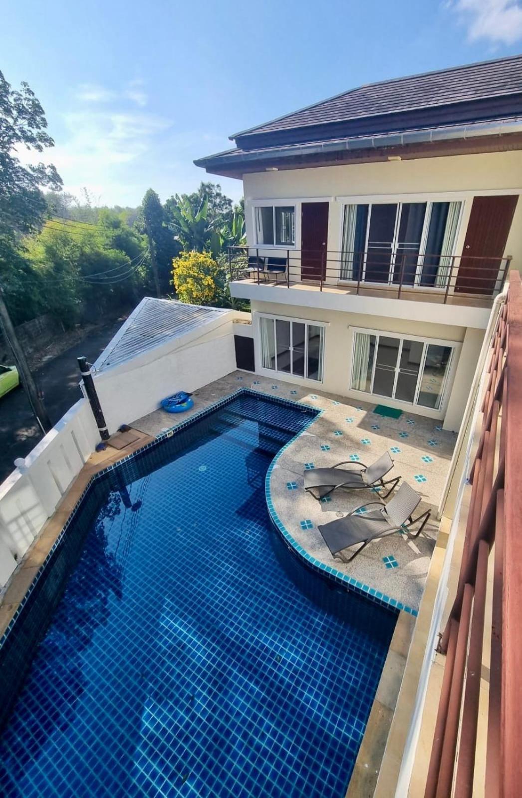 Jungle Pool In Chalong