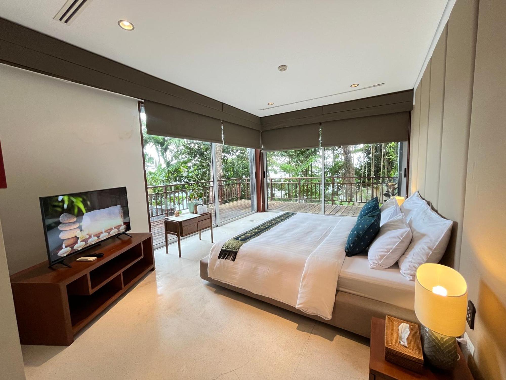 Laemsingh 1 - Luxury 5 Bedrooms Surin Beach (Phuket)