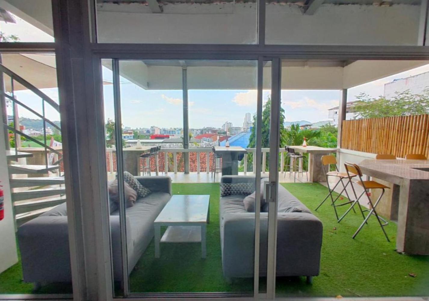 Entropy Capsules And Hostel Patong
