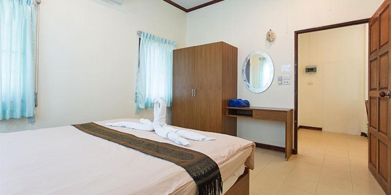 Oya International Phuket
