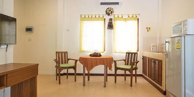 Oya International Phuket Hotel