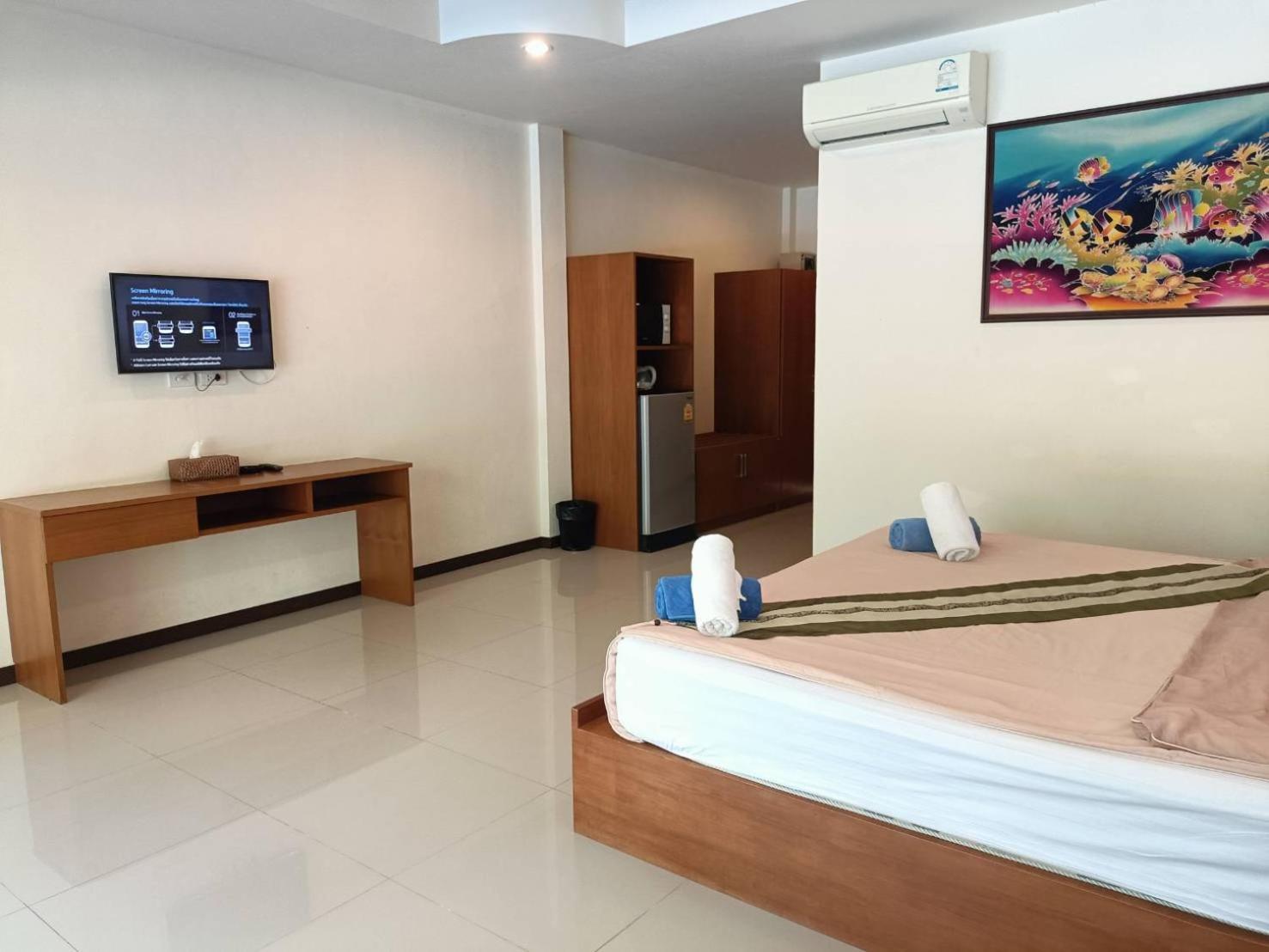 Hotel Oya International Phuket