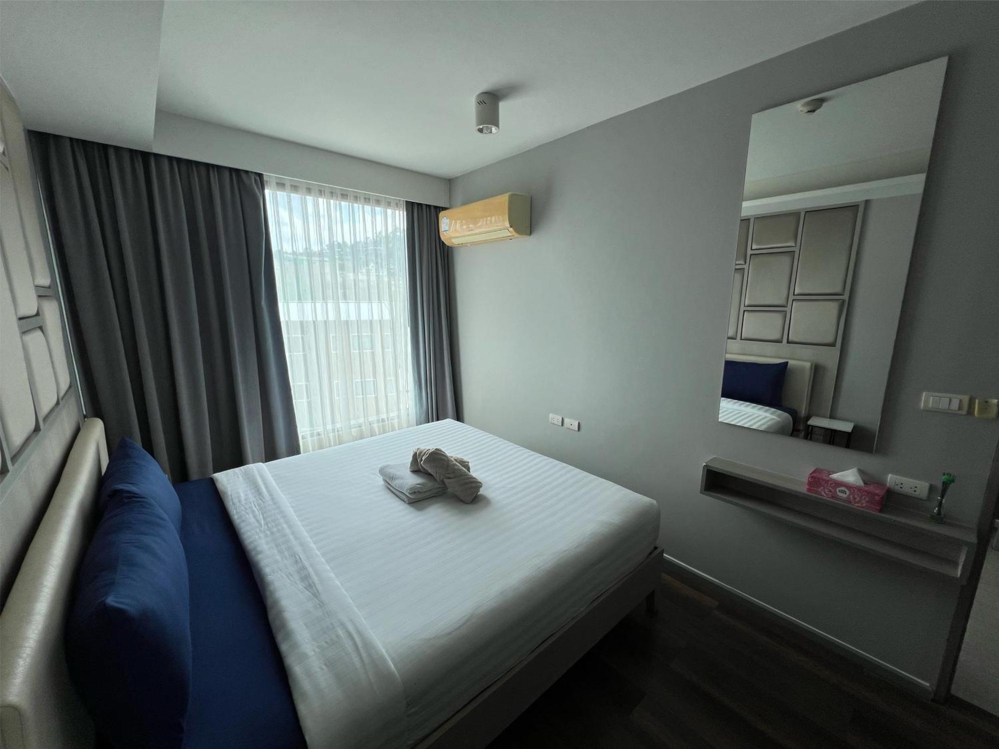 Surin-bangtao Apartment Ban Lum Fuang