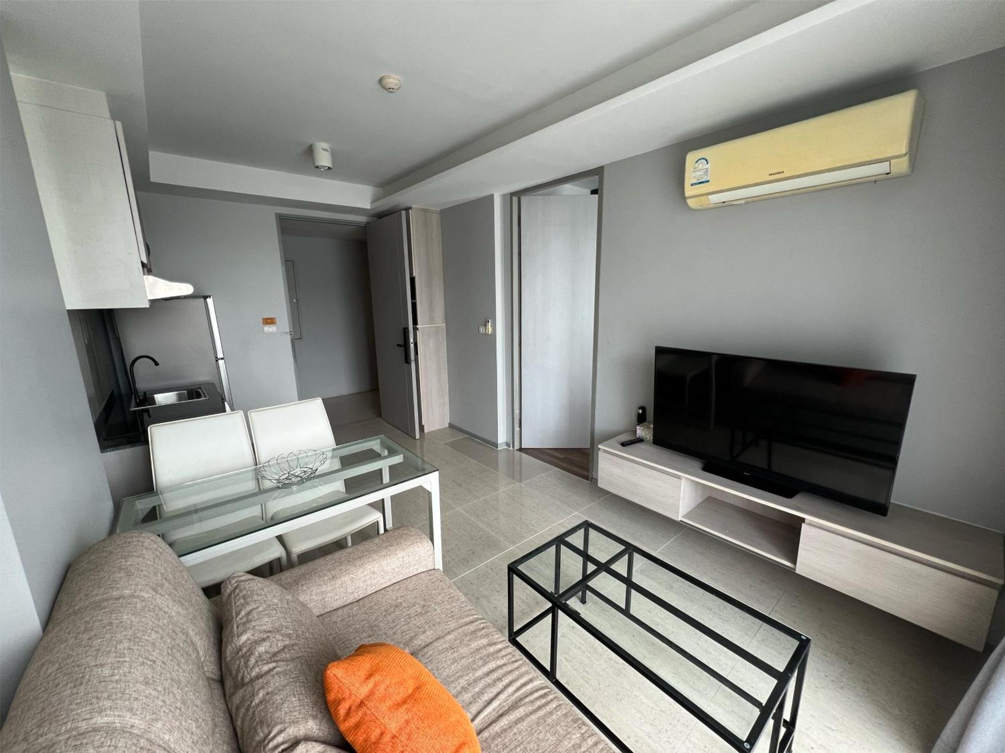 Surin-bangtao Apartment *