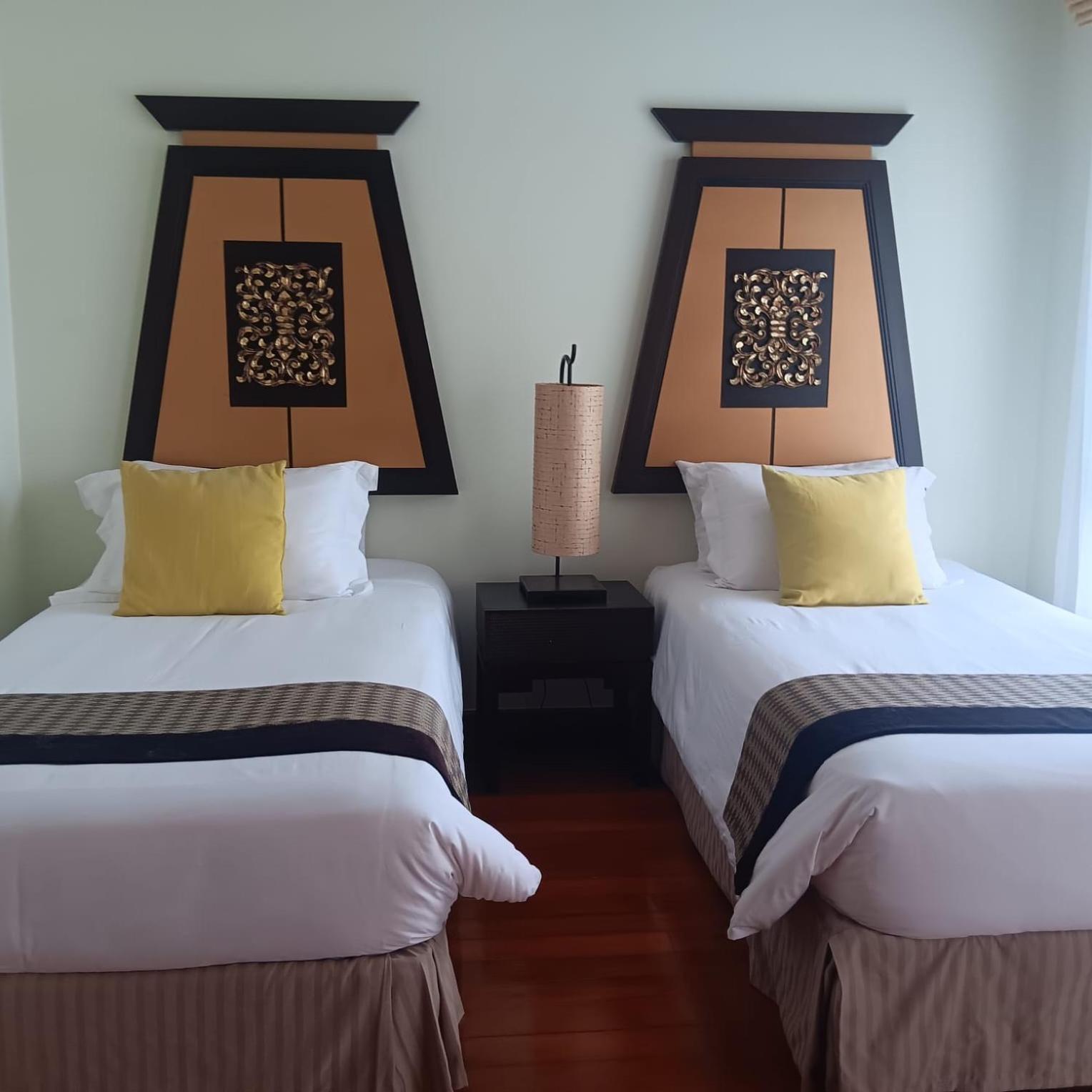 112-3 Angsana Laguna Village 4 Bedroom * Phuket