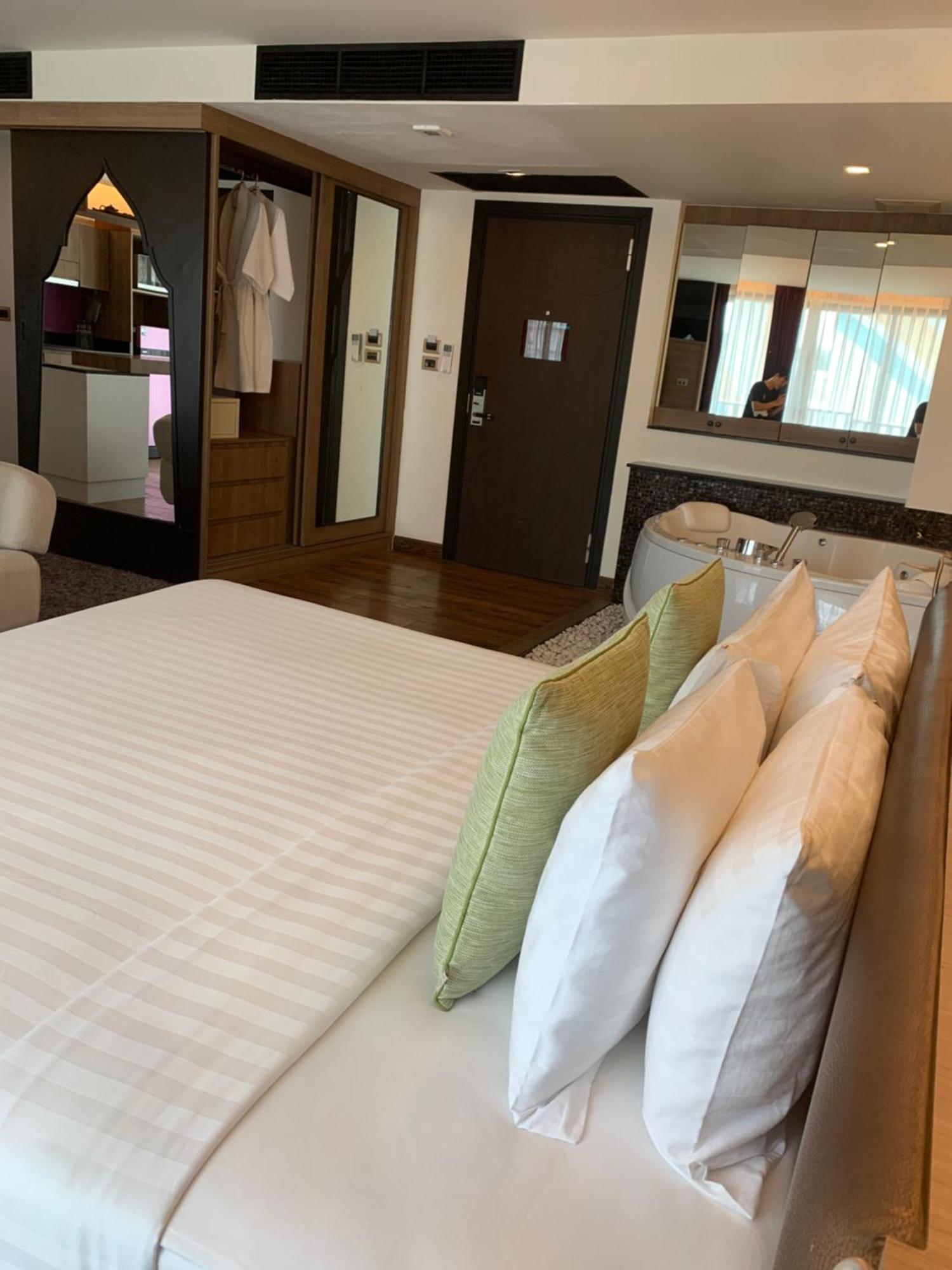 Pangsapuri Luxury By Atlas X