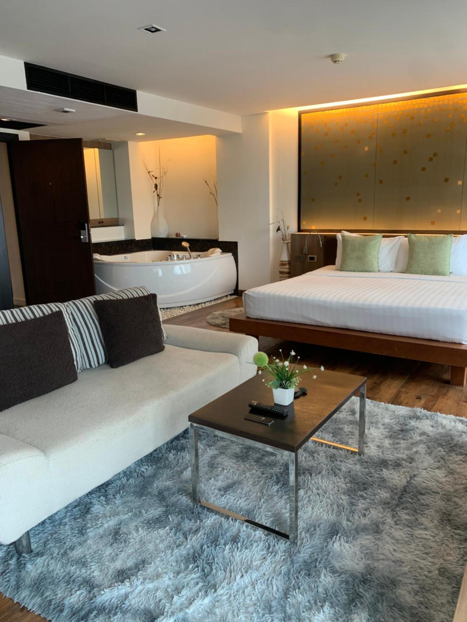 Luxury By Atlas X Pantai Kata