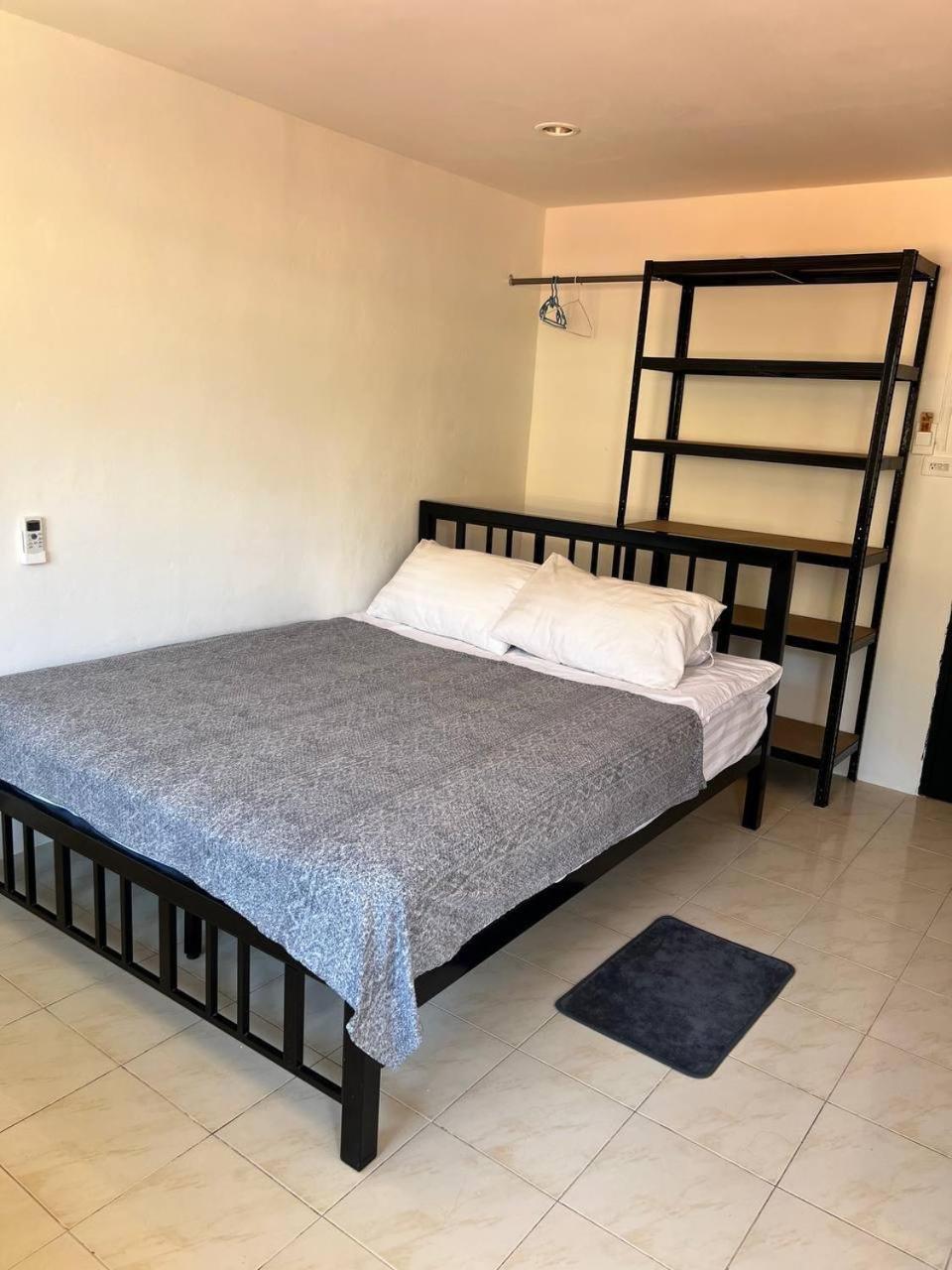 Appartement Canal 311 *