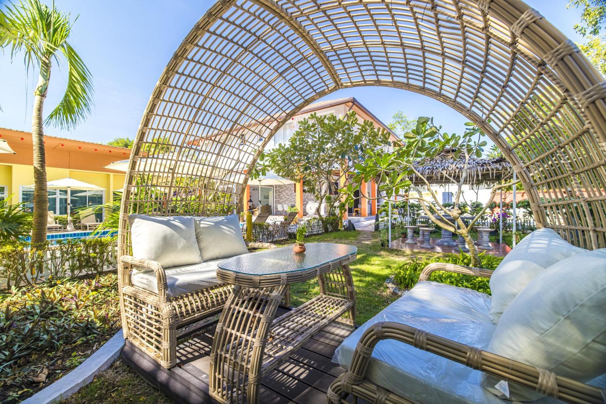 Tongtong Garden Phuket