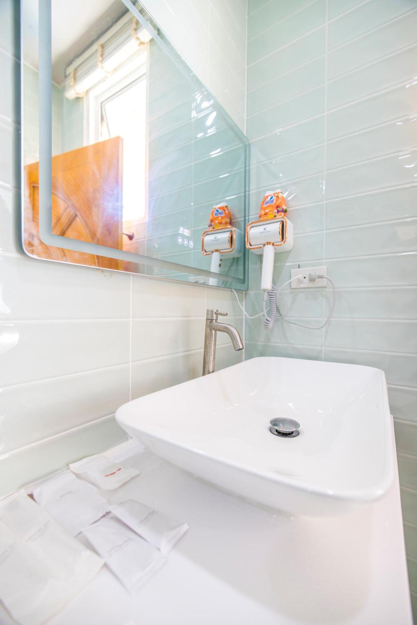 Hotel Tongtong Garden 4*