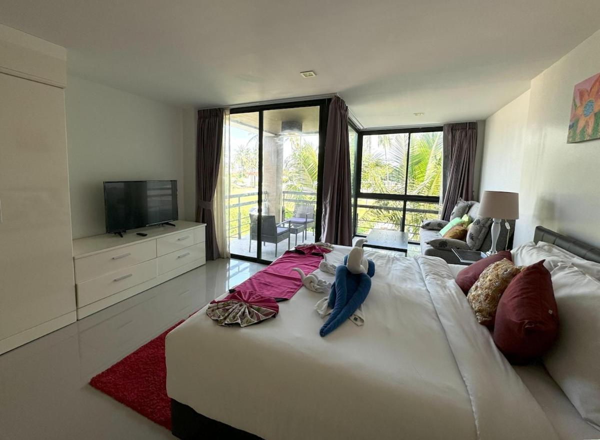 Private At Kris By Lofty Apartment