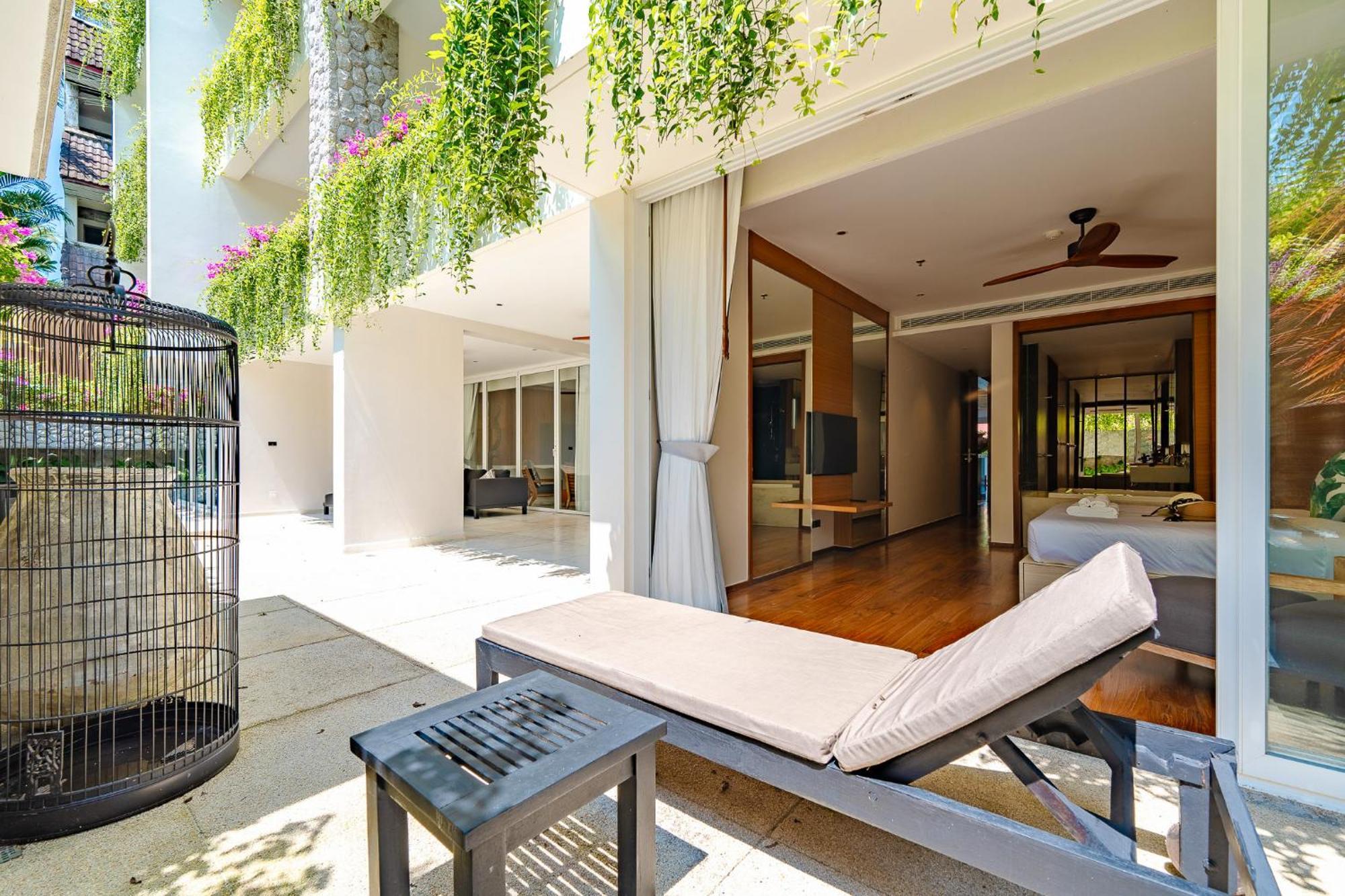 Apartment Private Pool At