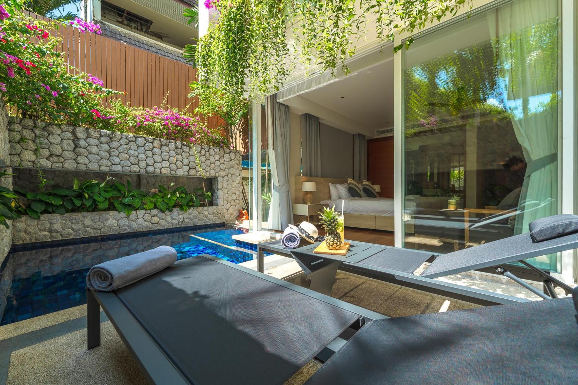 Private Pool At Apartment