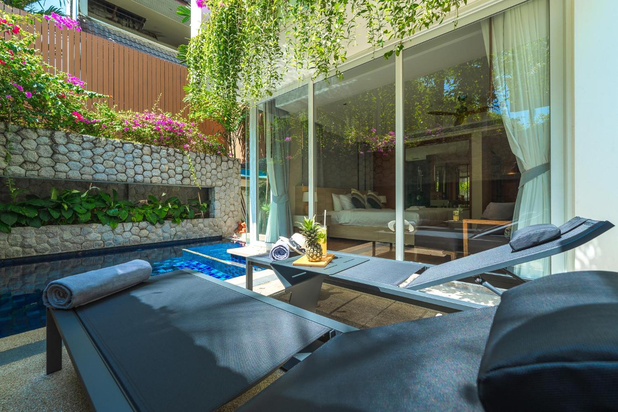 Private Pool At