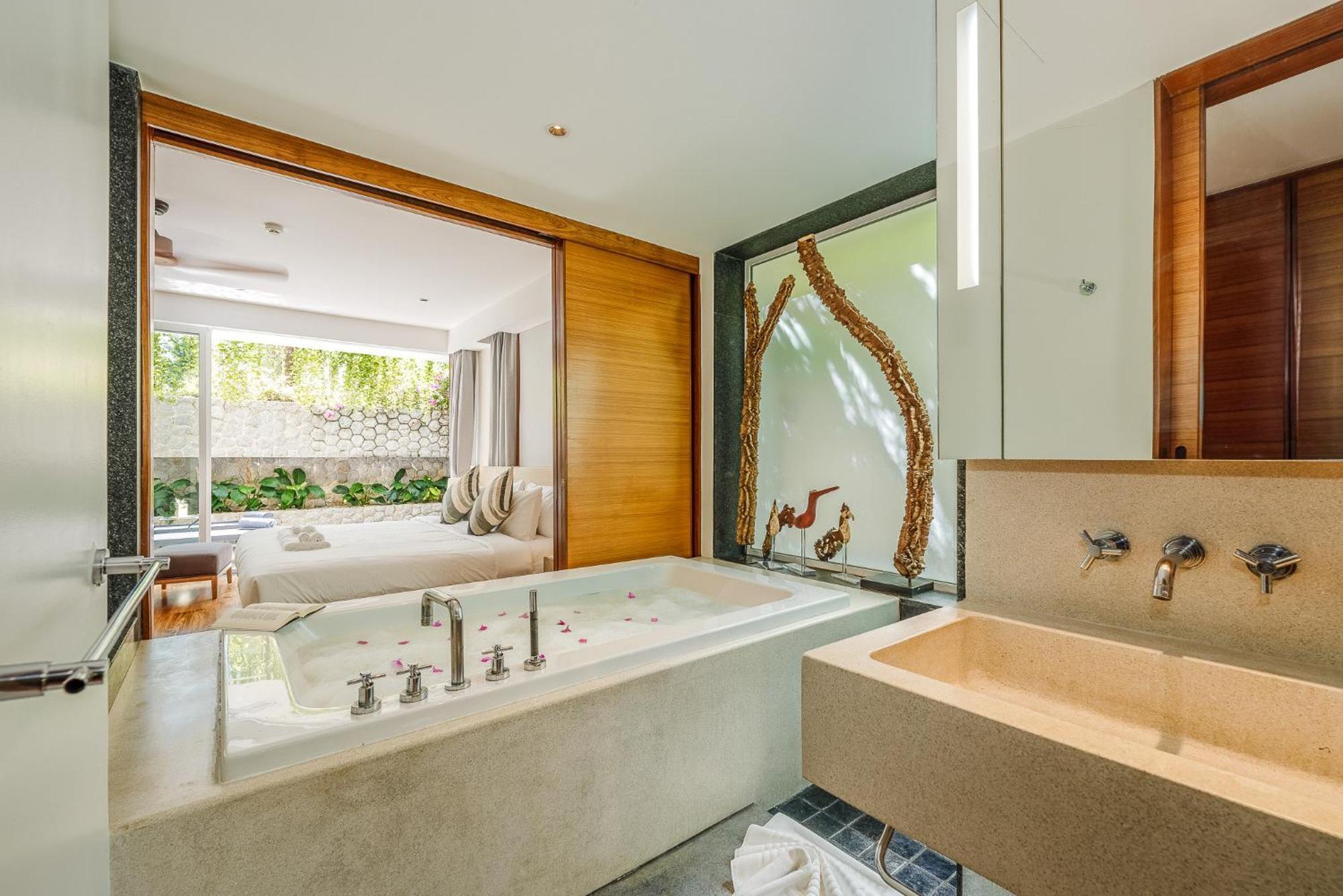 Apartment Private Pool At *