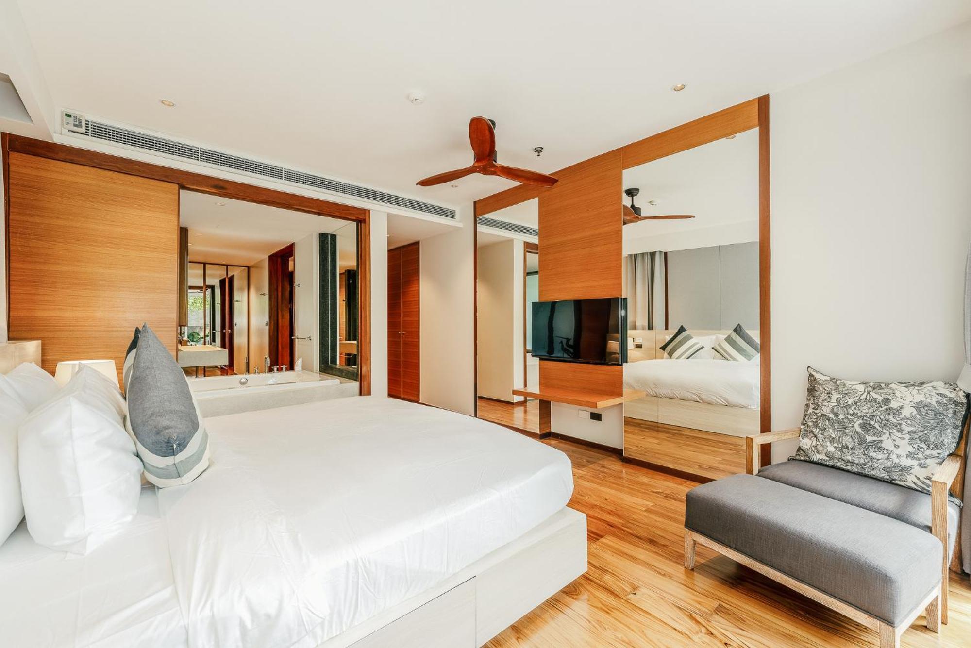 Apartment Private Pool At