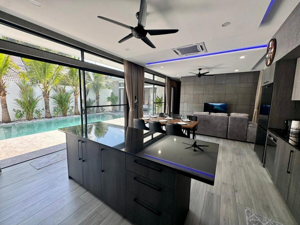 Diamond 2 By G Estate Phuket Villa