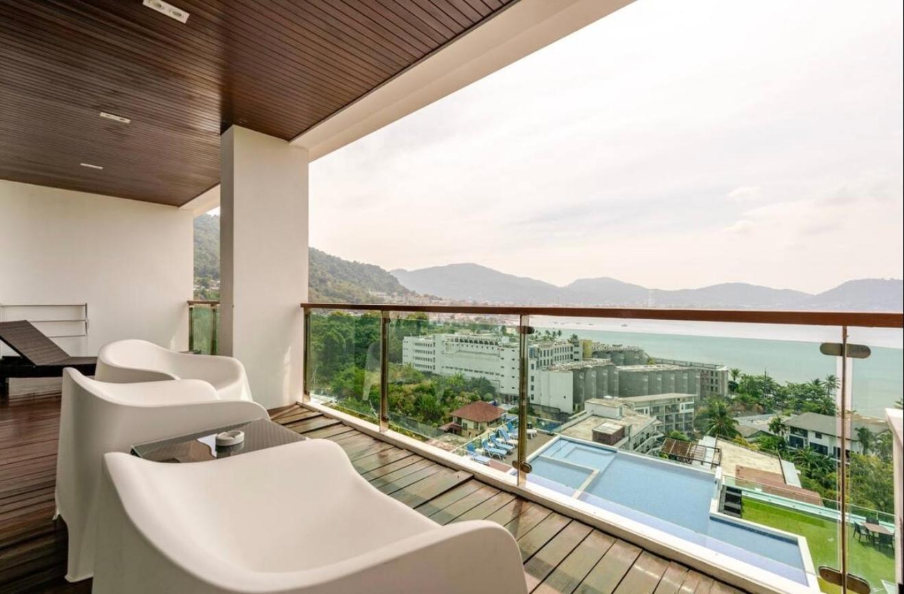 Ocean-view Apartment Patong