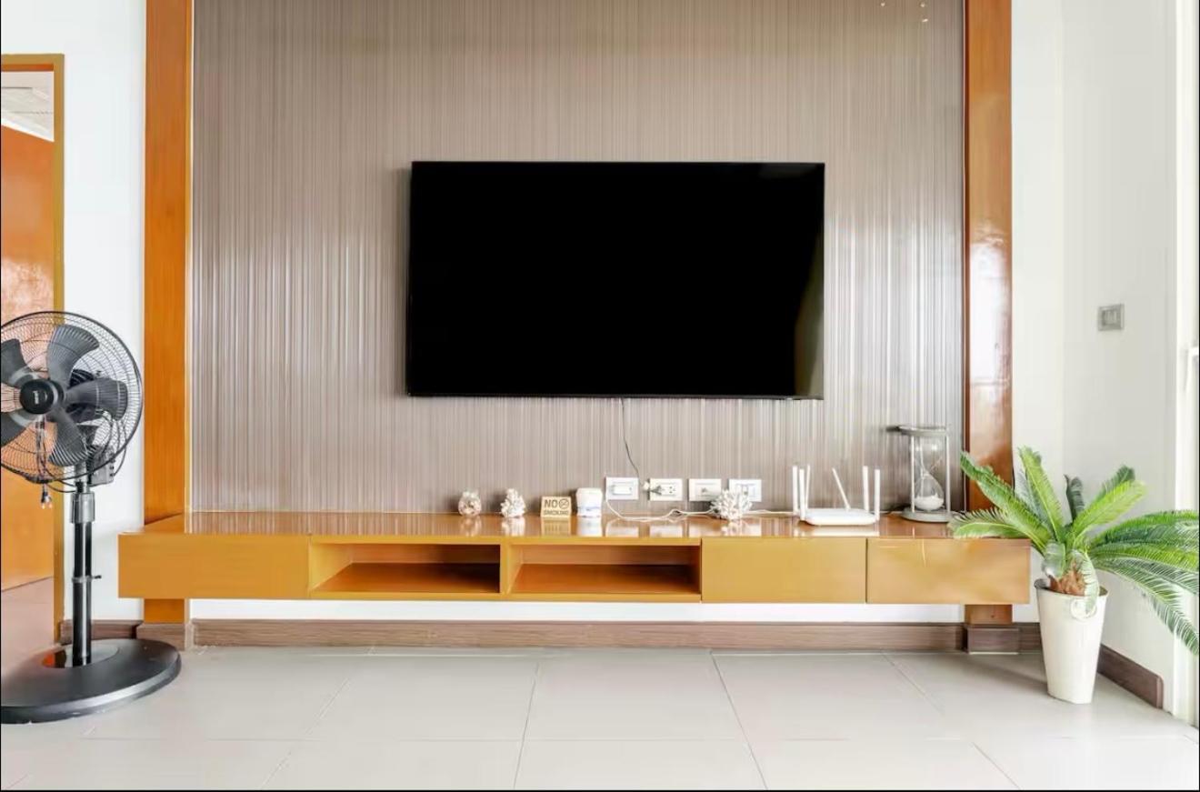 Ocean-view Apartment Patong