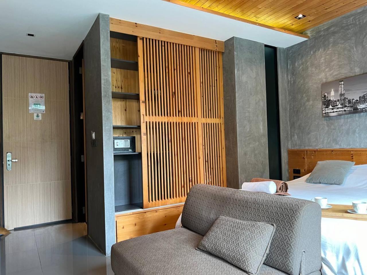 Relife The Windy B218 Naiharn Apartment Rawai