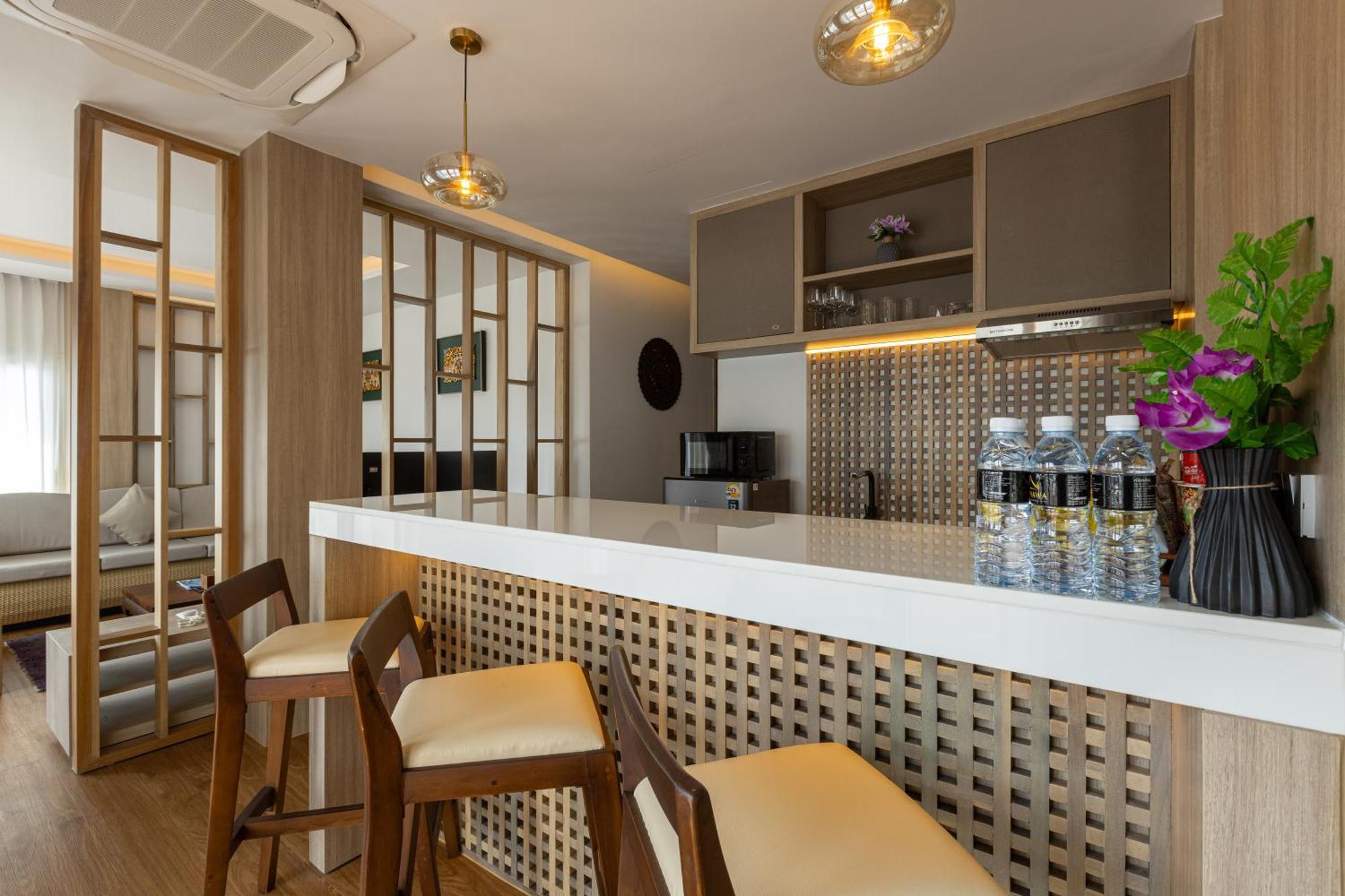 Phunawa Phuket - Sha Karon