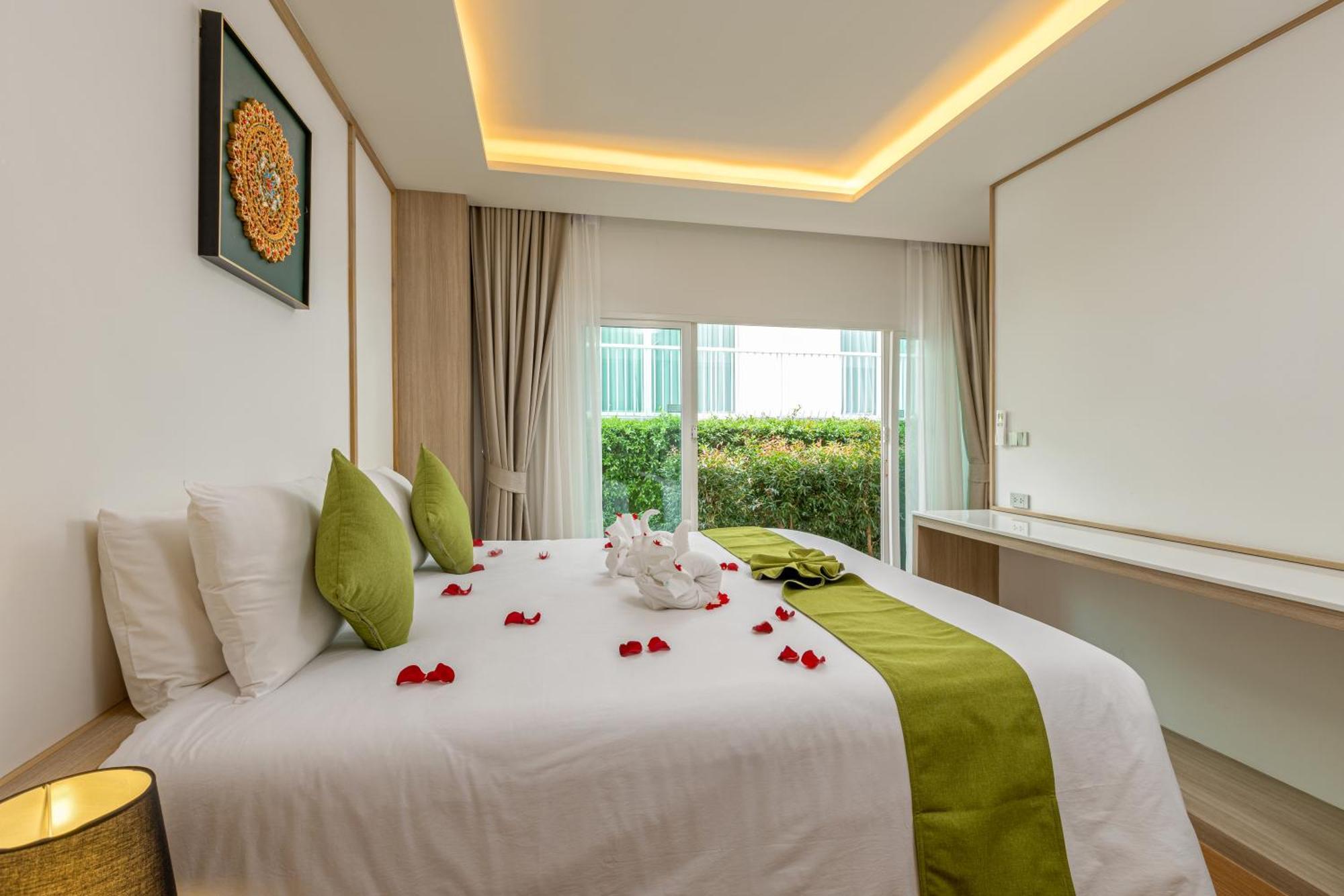 Phunawa Phuket - Sha 4* Karon