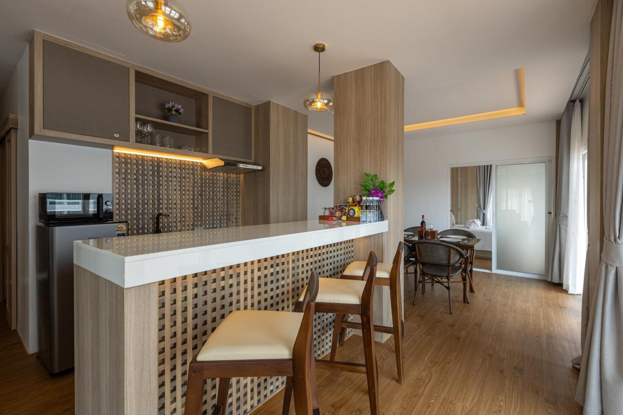 Resort Phunawa Phuket - Sha 4*