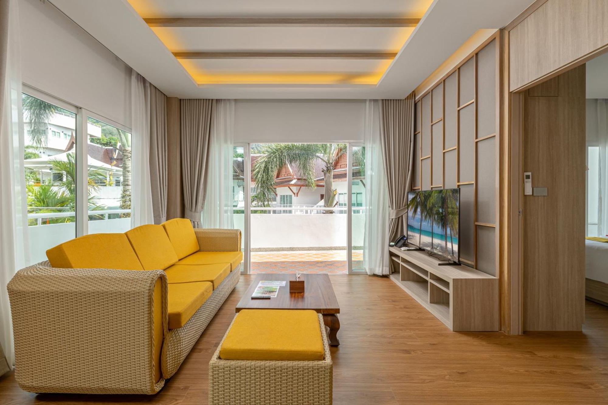 Phunawa Phuket - Sha Karon