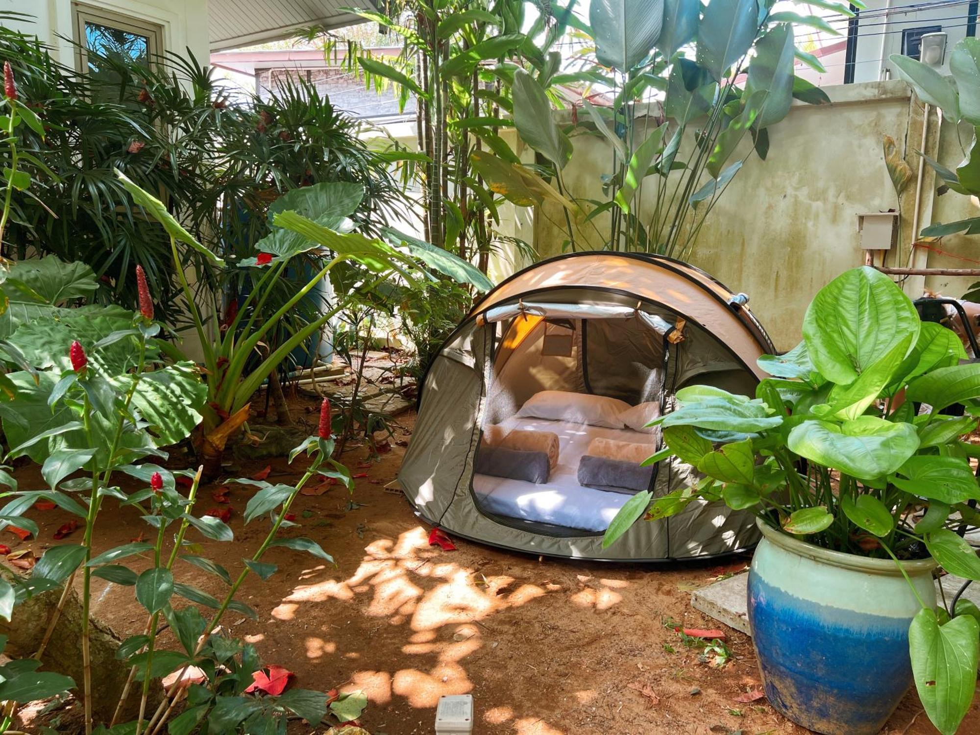 Gasthof The Snug Airportel - Phuket Airport