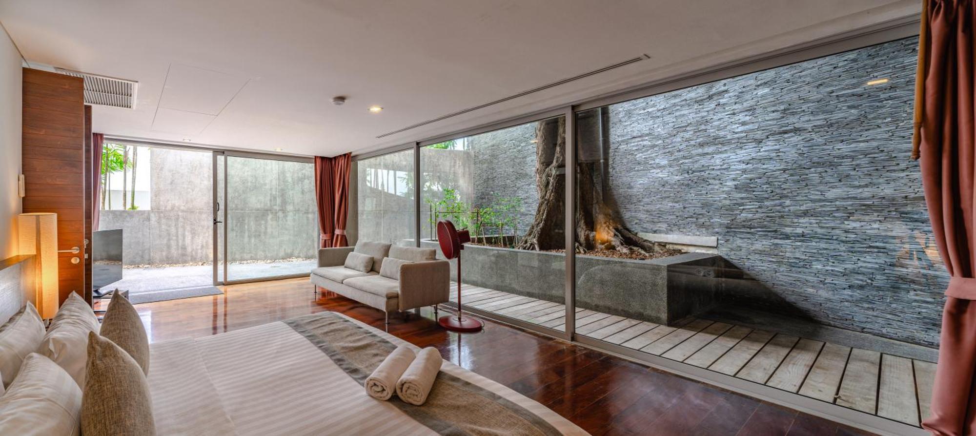 Villa Oceanfront With Ocean And Views *