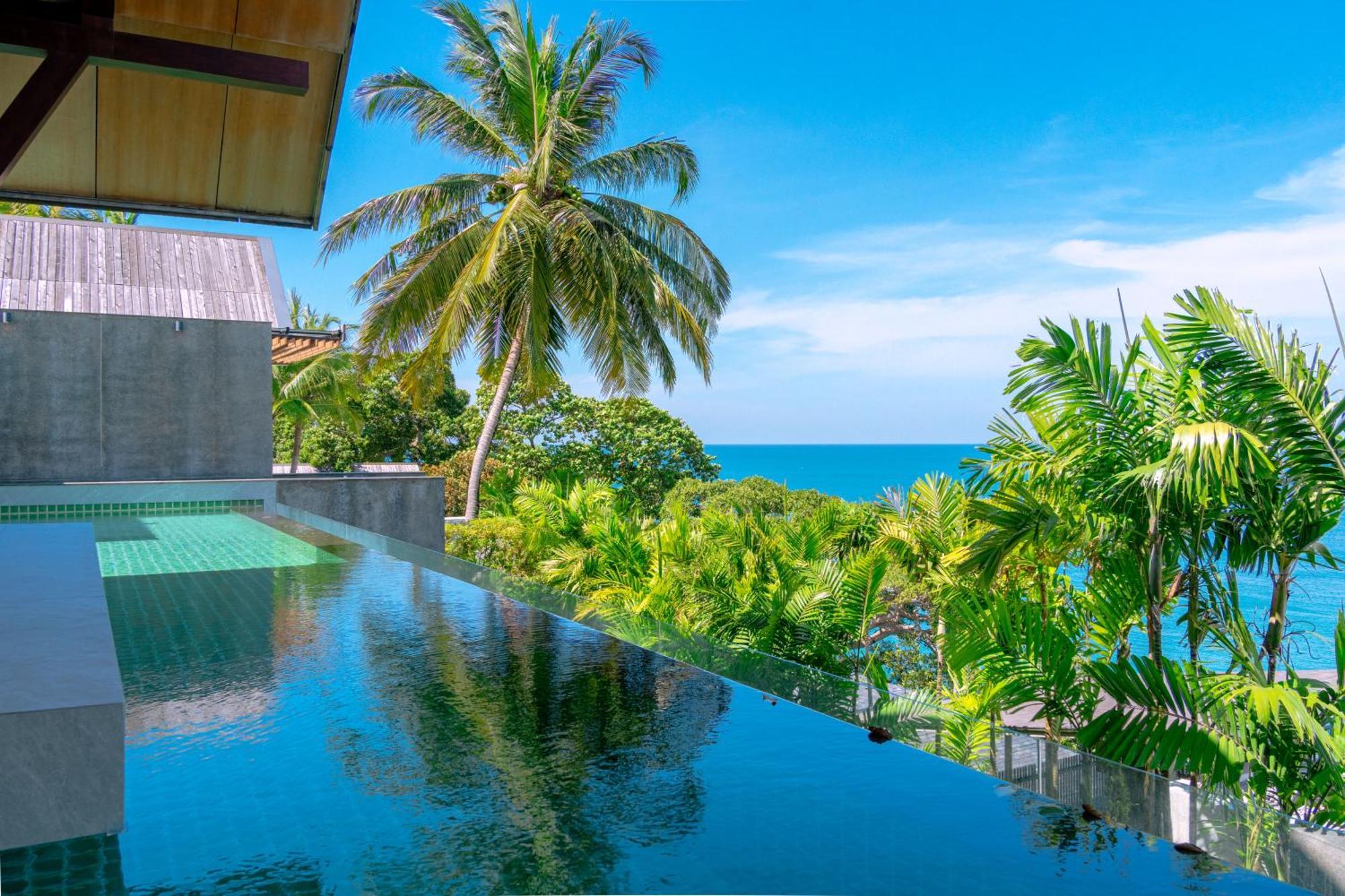 Villa Oceanfront With Ocean And Views